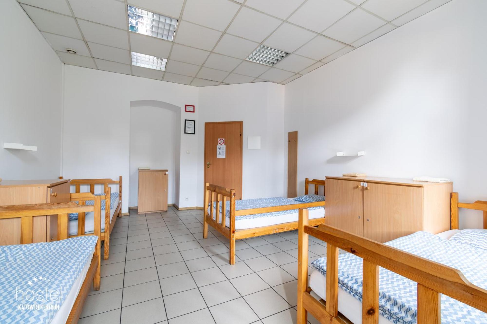 Hostel Katowice Centrum Quarto foto